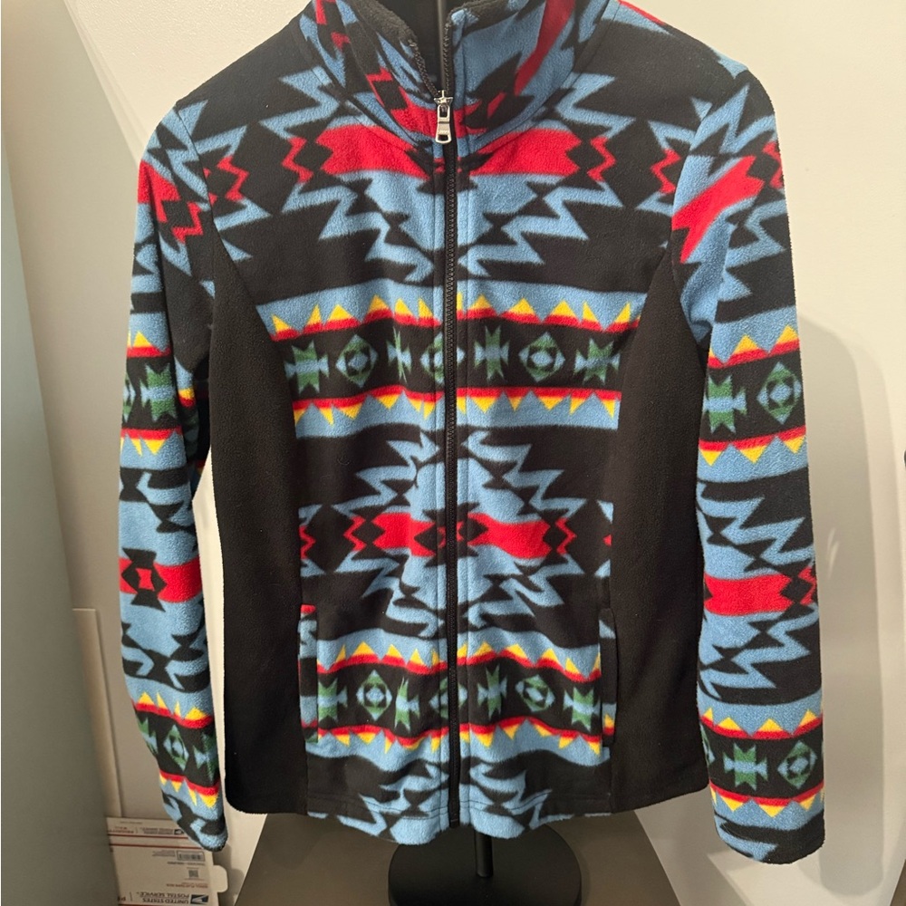 Chaps Colorful western pattern fleece Woman’s medium.